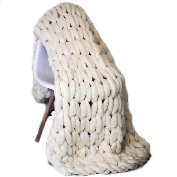 Homei Decor Chunky Merino Wool Throw Blanket - Picture 2 of 4